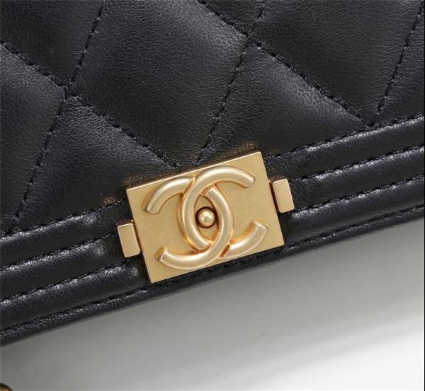 2026127205128435 470